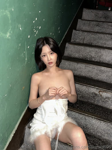 【2023-06-24】The temptation of stockings all over 💋.m4v