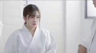 风流寡妇小说刮毛后的性生活
